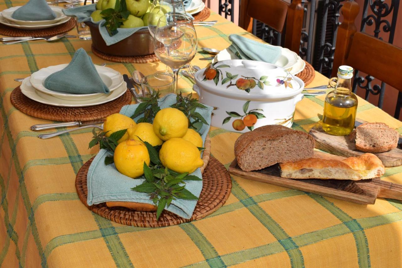 Il Carmine Charme & Terrace With Ac Apartment Lucca Exterior photo
